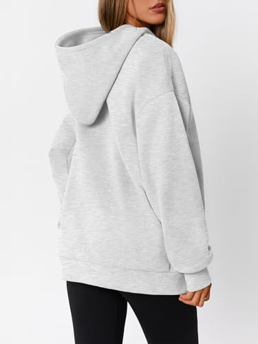 grey pullover hoodie